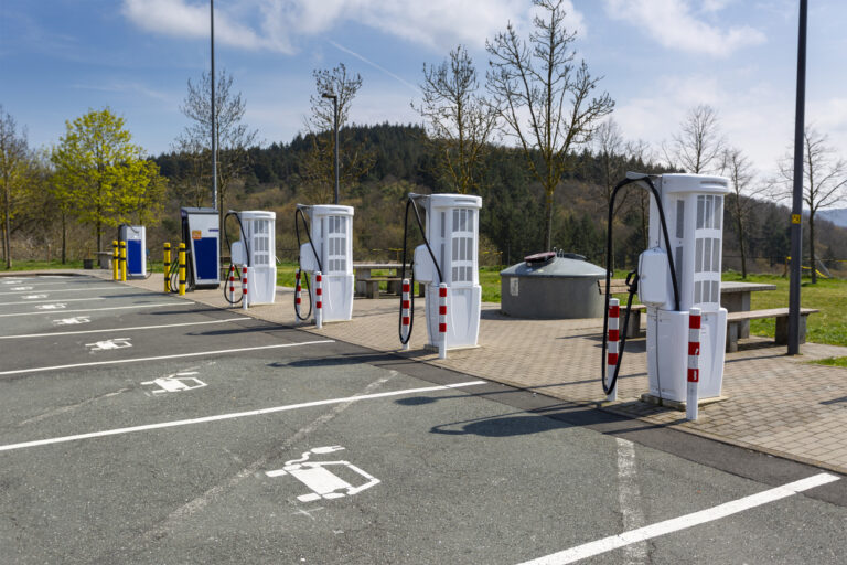 Electric vehicle charging station - charging columns